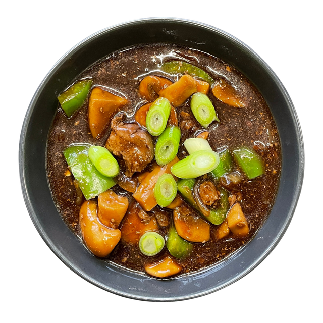 Thai oksegryde med østerssauce gryderet